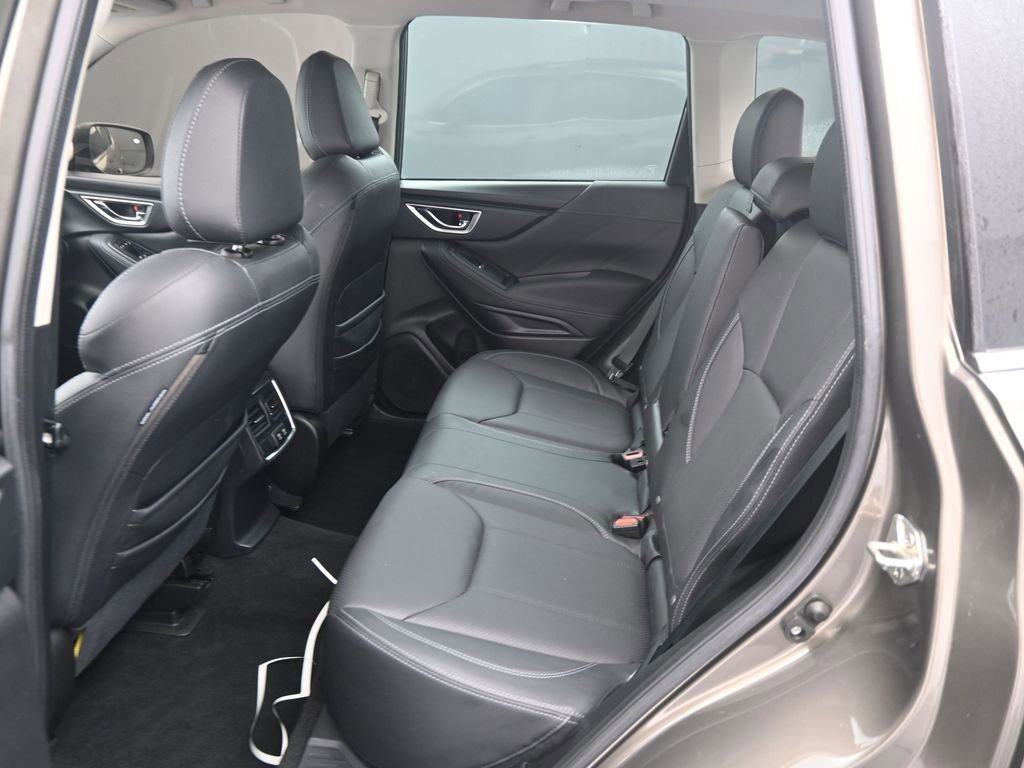 Used 2021 Subaru Forester Limited w/ Popular Package #3 image 18