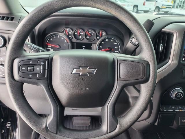 Certified 2022 Chevrolet Silverado 1500 Custom Trail Boss w/ Midnight Edition image 17