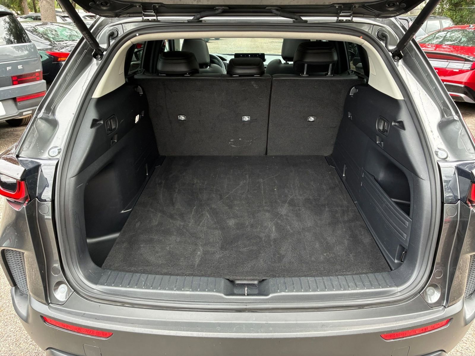 Used 2025 MAZDA CX-50 2.5 Hybrid w/ Premium Plus Pkg image 34