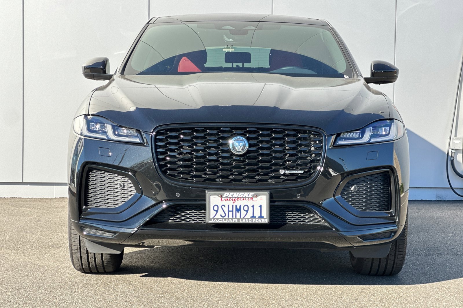 Used 2025 Jaguar F-PACE R-Dynamic S image 8