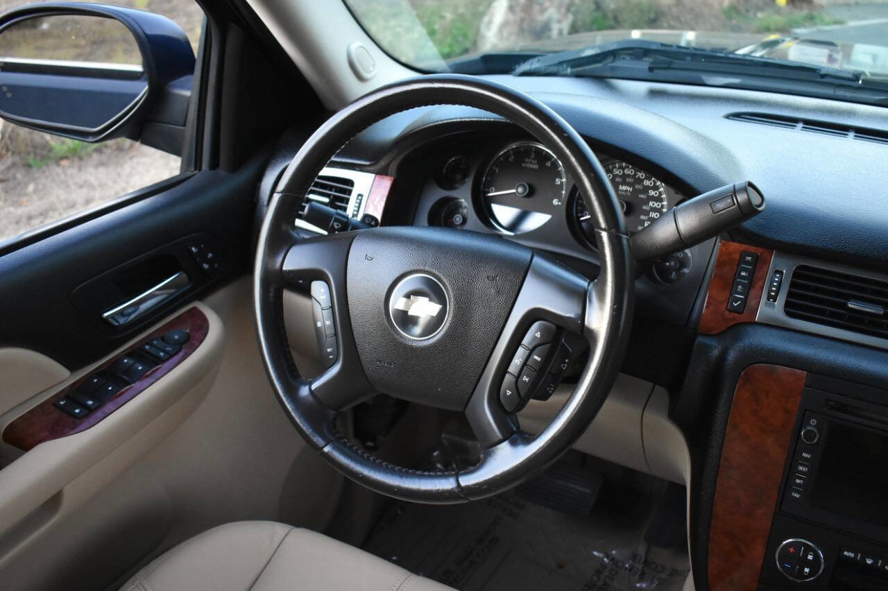 Used 2007 Chevrolet Silverado 1500 LTZ w/ Safety Package image 42