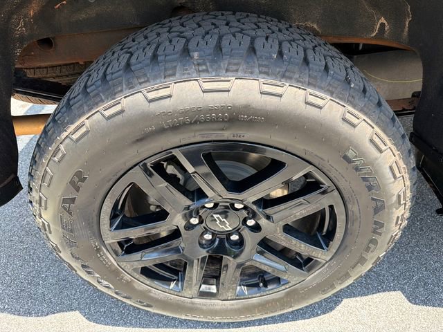 Used 2026 Chevrolet Silverado 1500 LT Trail Boss w/ Safety Package AWD/4WD image 17