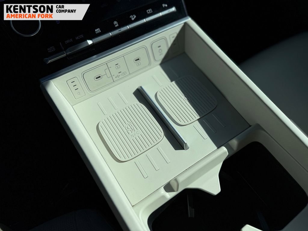 Used 2025 Hyundai Santa Fe Calligraphy image 29