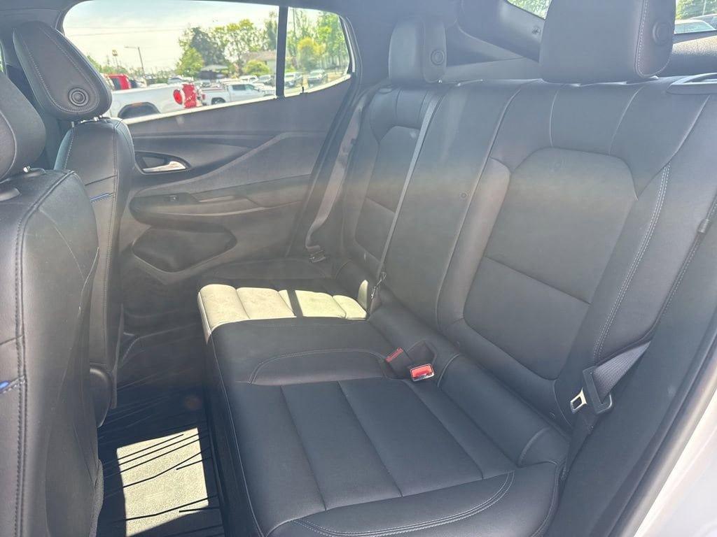 Used 2024 Buick Envista Sport Touring w/ Convenience I Package FWD image 13