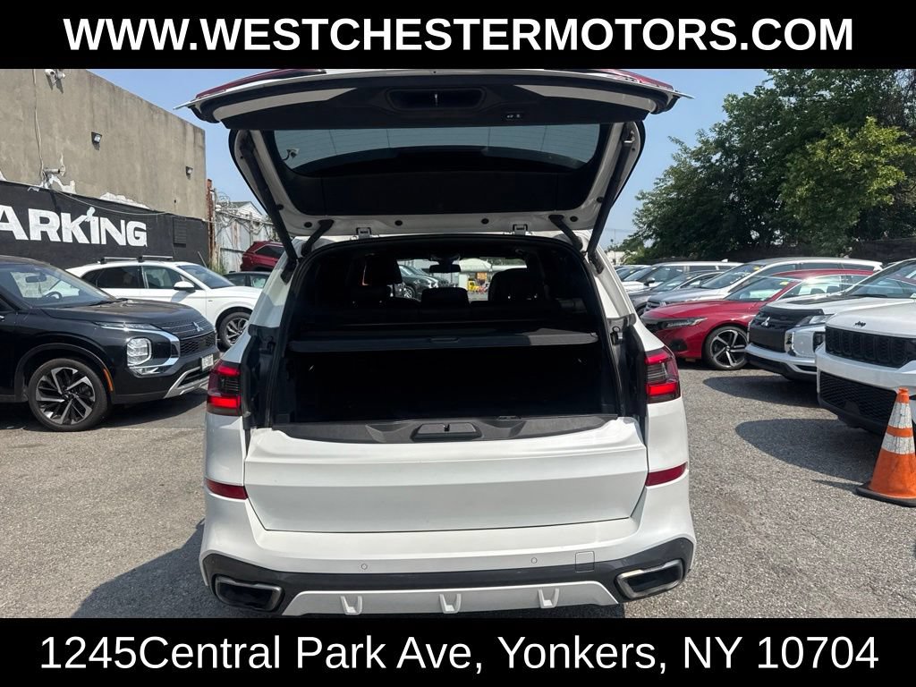 Used 2020 BMW X5 M50i w/ Premium Enhanced Package AWD/4WD image 28