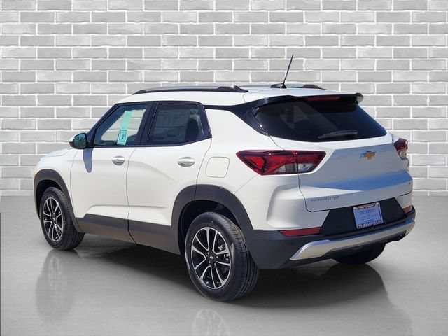 New 2026 Chevrolet TrailBlazer LT w/ Driver Confidence Package FWD image 8