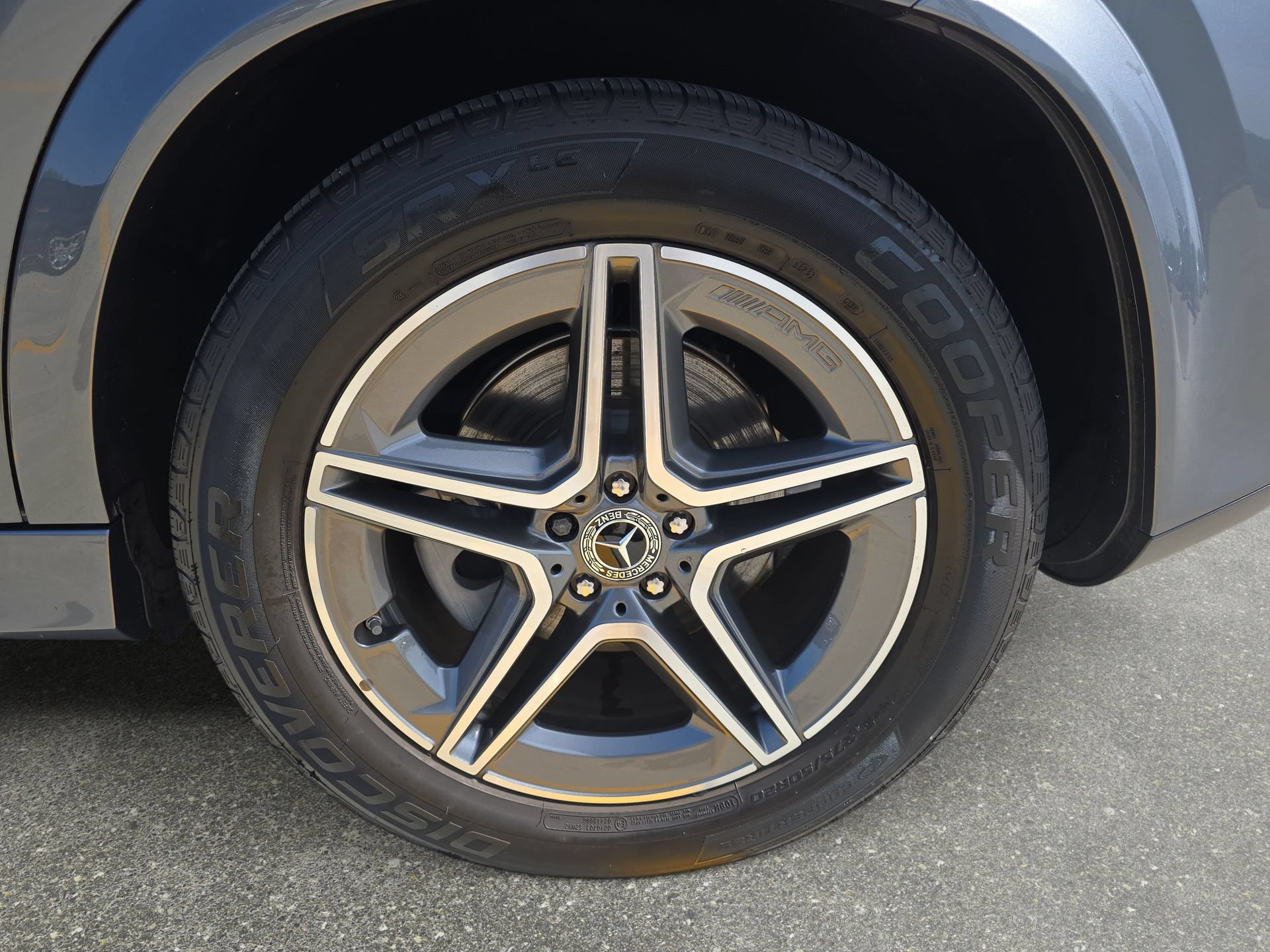 Used 2024 Mercedes-Benz GLE 450 4MATIC image 31