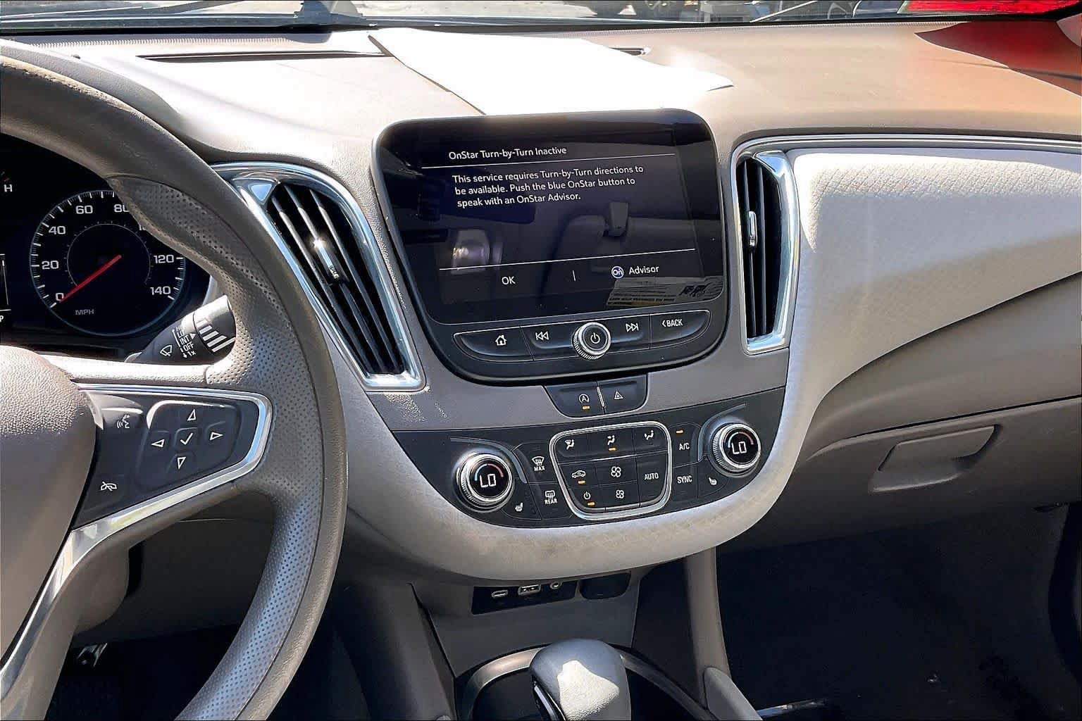 Used 2021 Chevrolet Malibu LT FWD image 7