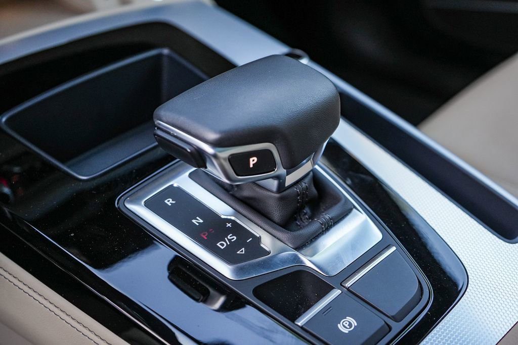 Used 2024 Audi Q5 2.0T Premium Plus image 19