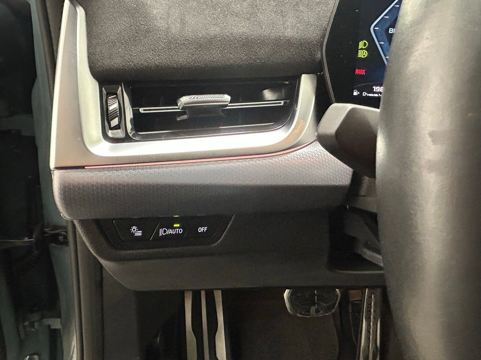 Used 2025 BMW X2 M35i image 26