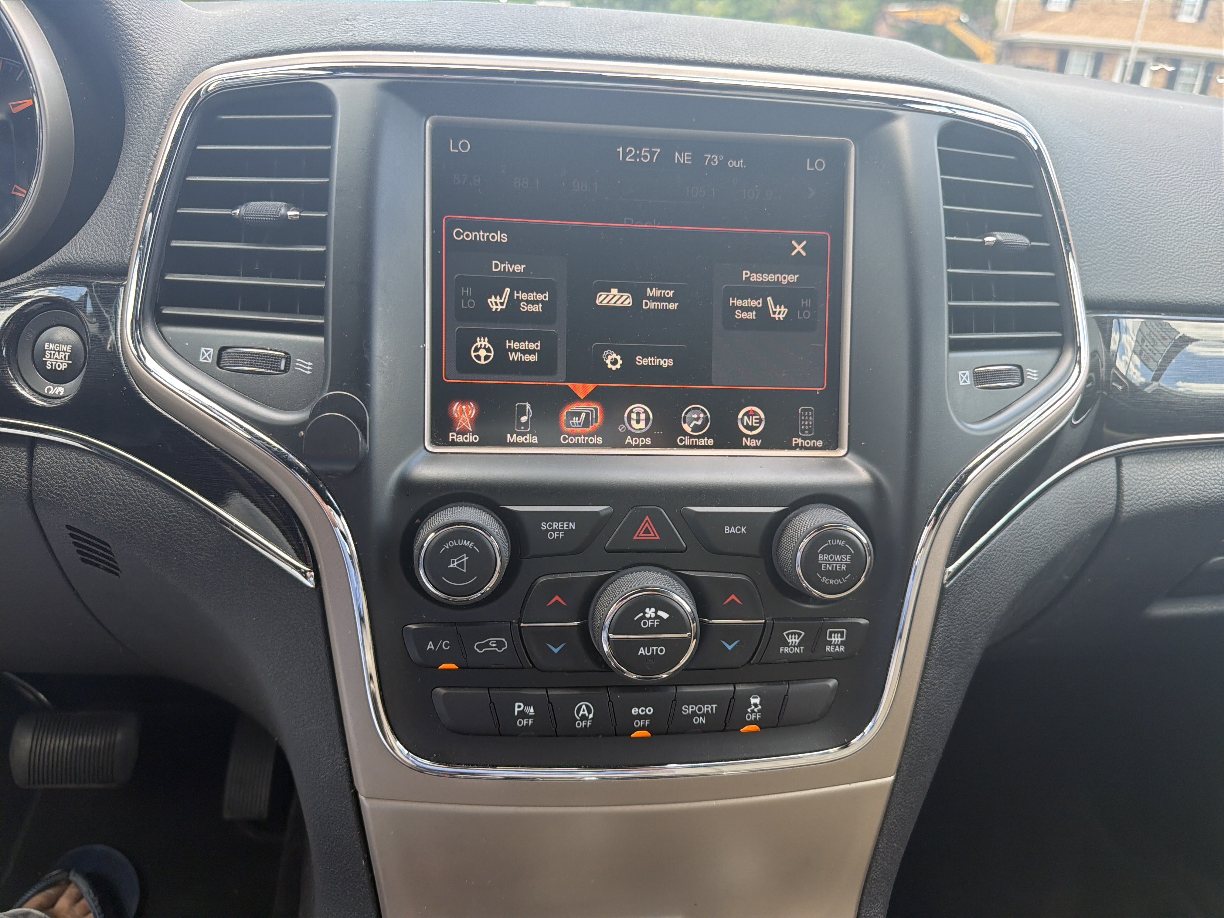 Used 2016 Jeep Grand Cherokee Limited 75th Anniversary AWD/4WD image 24