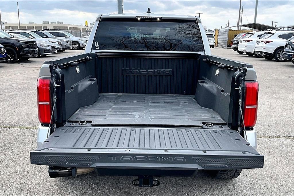 Used 2024 Toyota Tacoma TRD Sport image 39