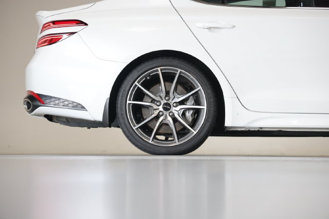 New 2026 Genesis G70 2.5T Prestige AWD/4WD image 17