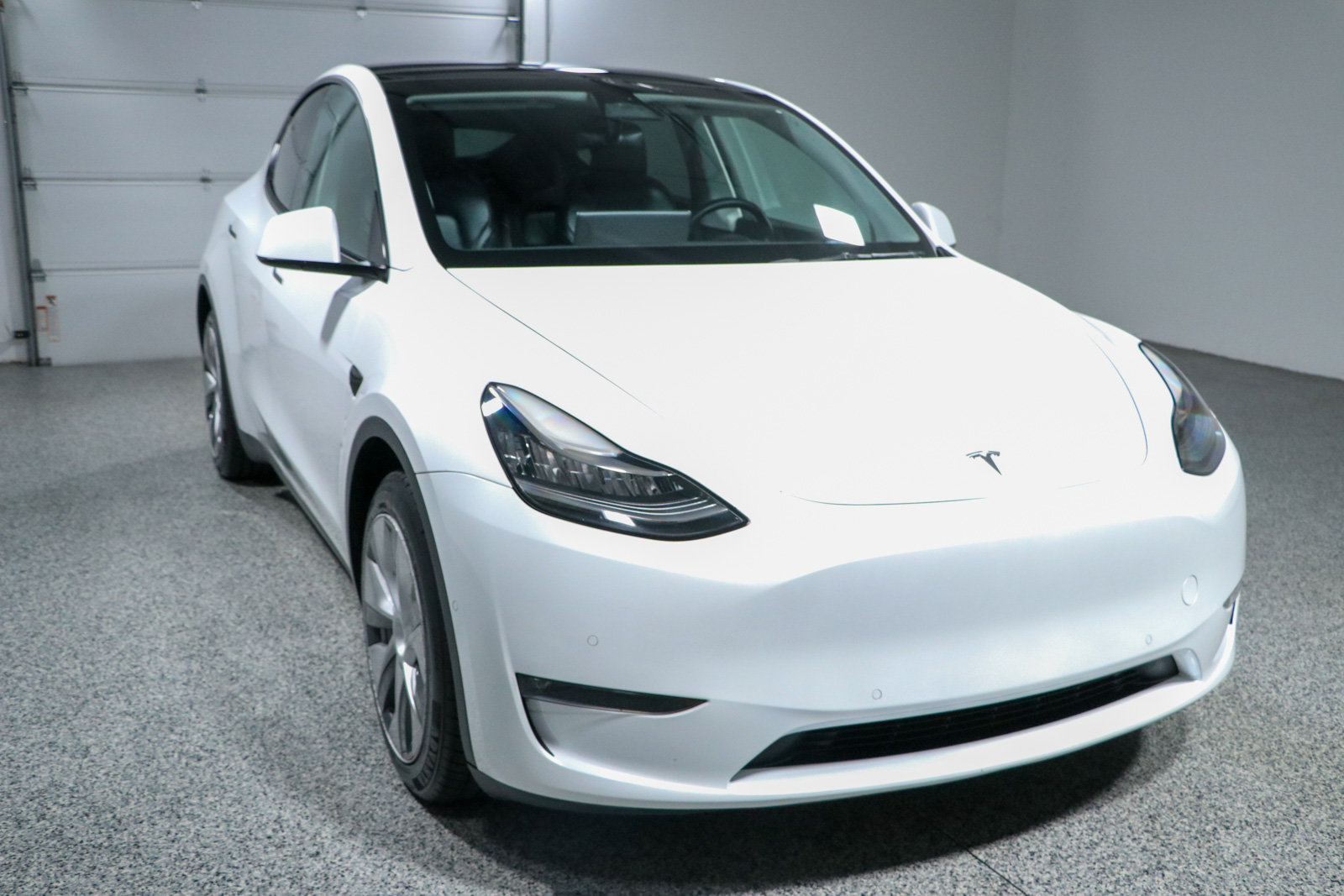 Used 2021 Tesla Model Y Long Range AWD/4WD image 5