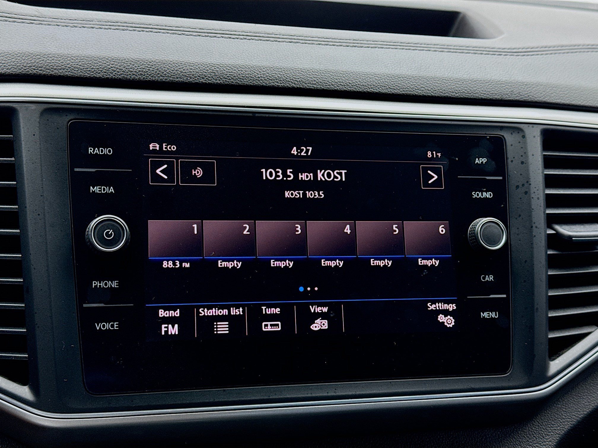 Used 2019 Volkswagen Atlas SE w/ Towing Package AWD/4WD image 11