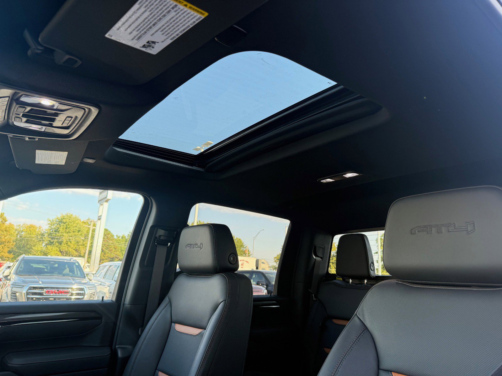 New 2026 GMC Sierra 2500 AT4 w/ AT4 Premium Plus Package image 30