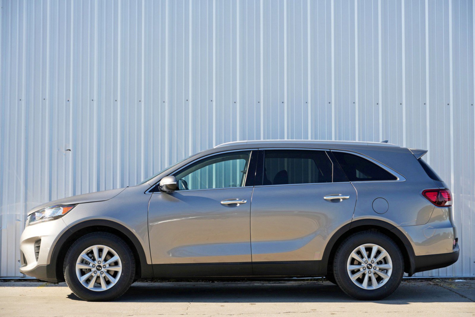 Used 2019 Kia Sorento LX w/ LX Convenience Package image 8