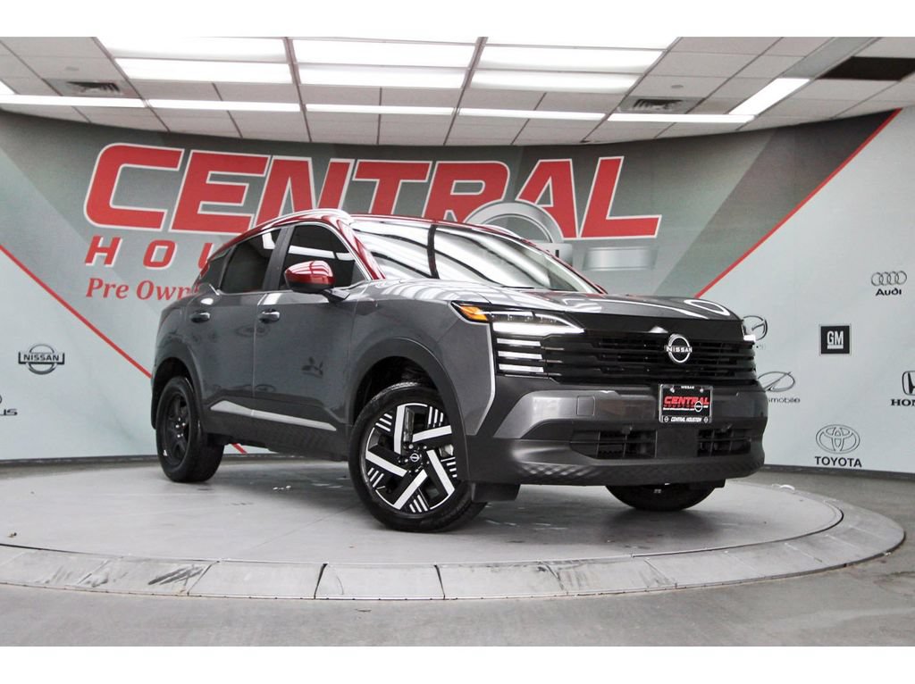 Used 2026 Nissan Kicks SV FWD image 1