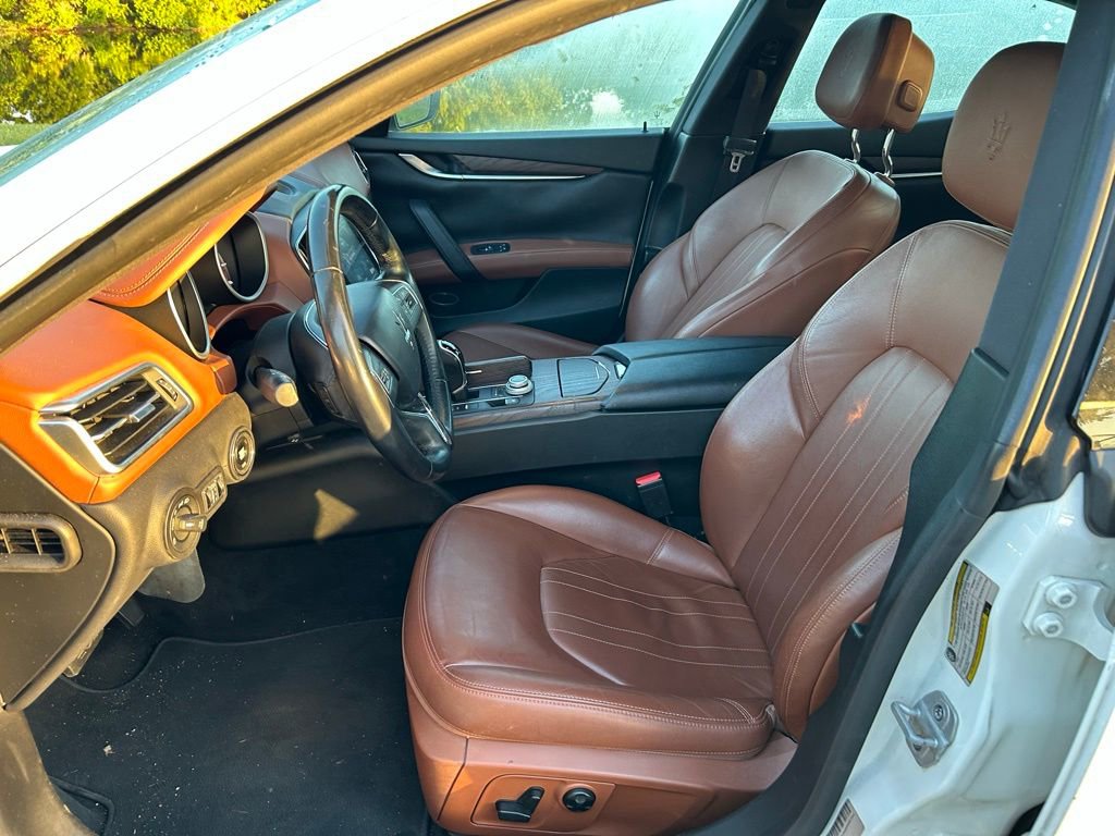 Used 2018 Maserati Ghibli S Q4 AWD/4WD image 13