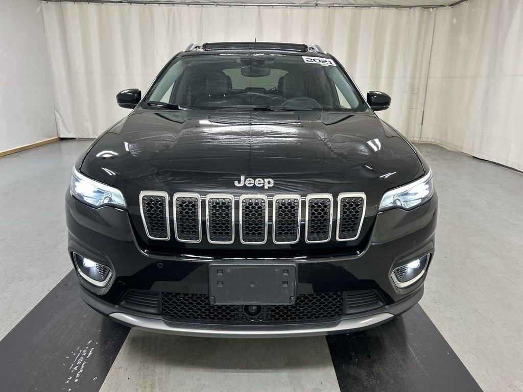 Used 2021 Jeep Cherokee Limited AWD/4WD image 3