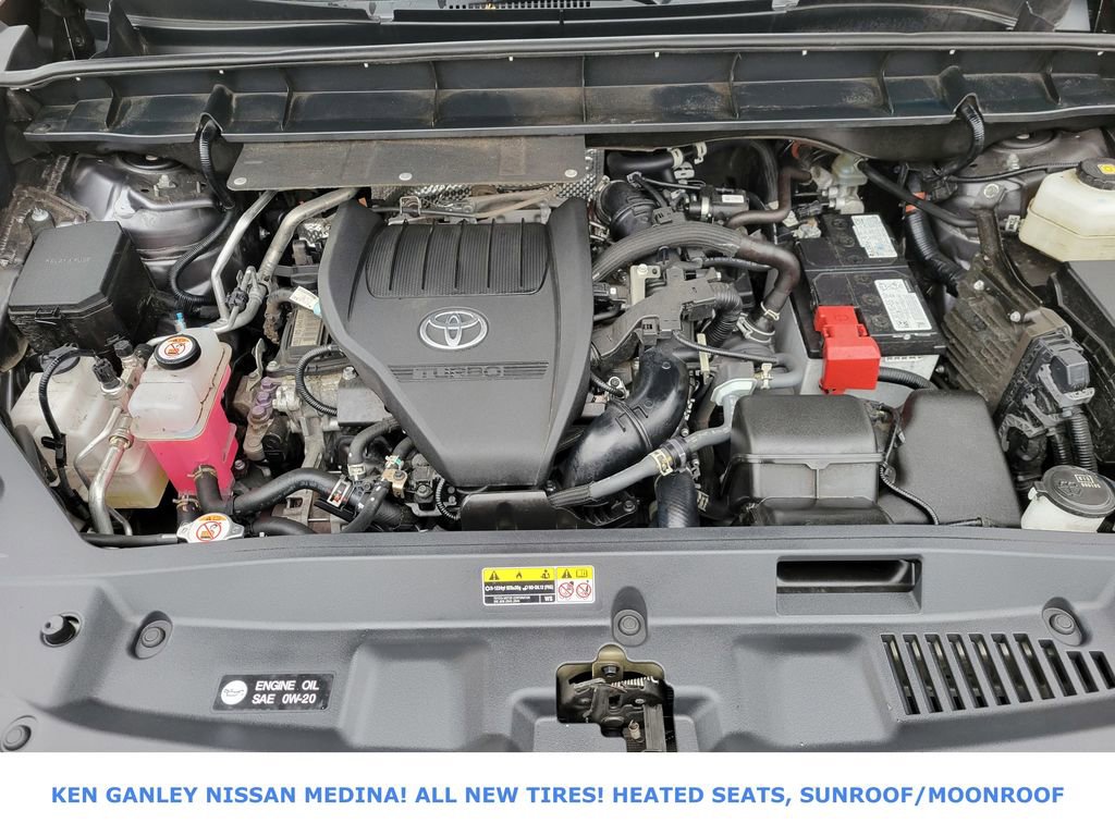 Used 2023 Toyota Highlander L image 23