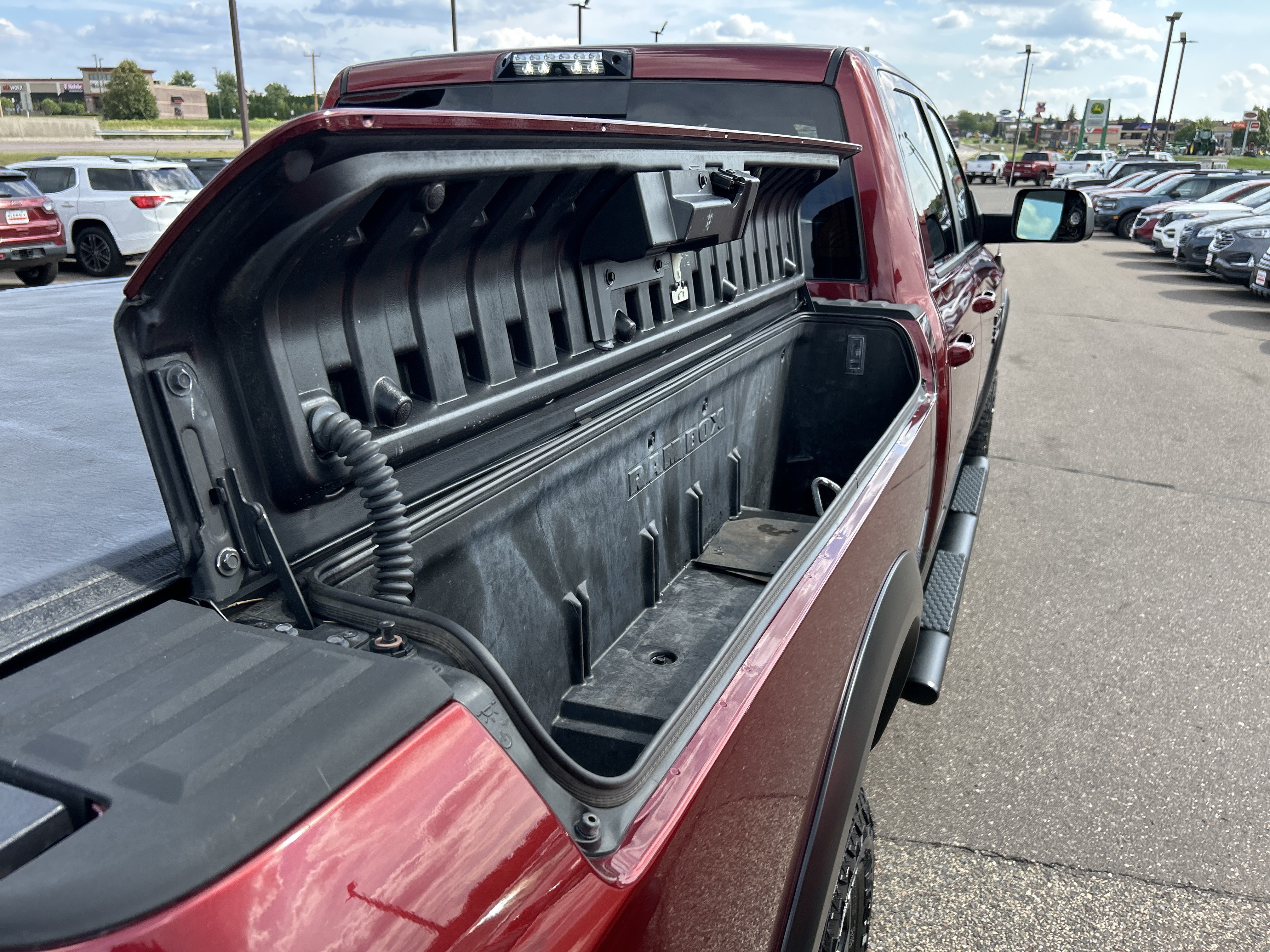 Used 2018 RAM 2500 Power Wagon w/ Leather & Luxury Group AWD/4WD image 9