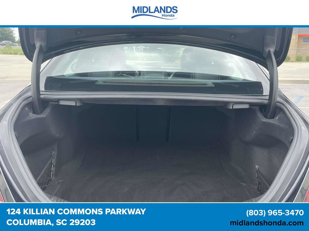 Used 2019 Mercedes-Benz C 300 Sedan image 8
