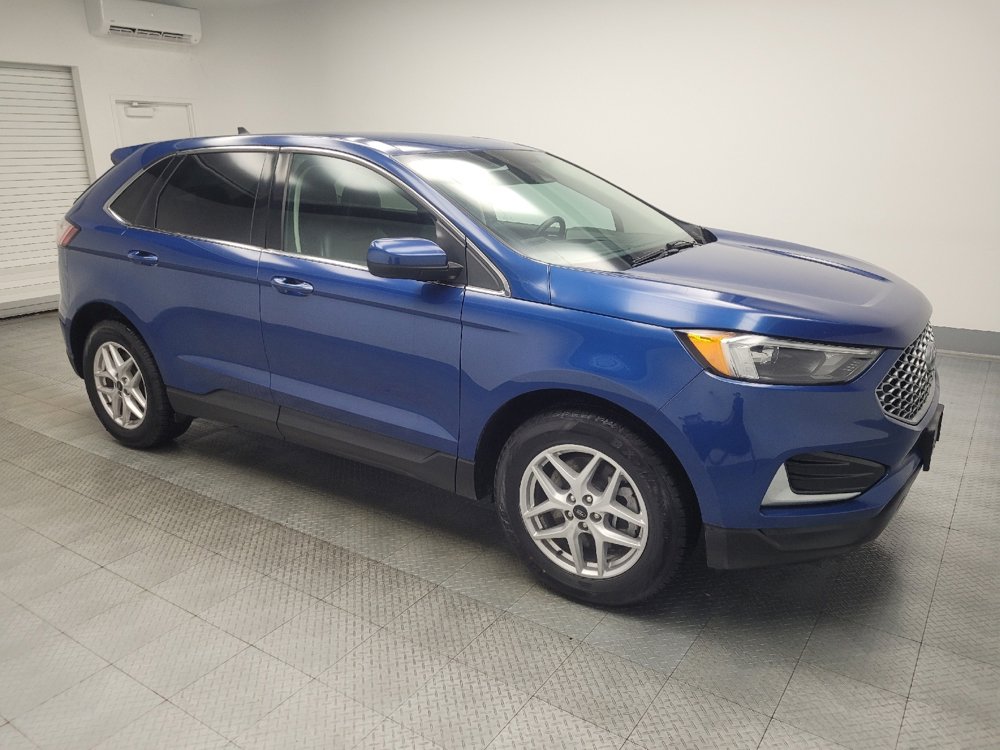 Used 2023 Ford Edge SEL image 11
