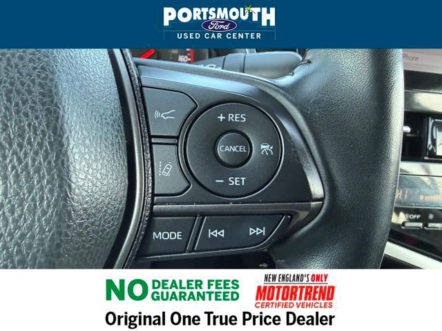 Used 2023 Toyota Camry XSE image 14