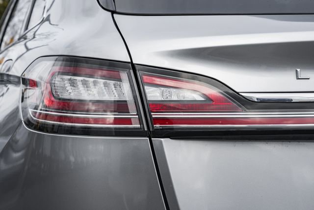 Used 2023 Lincoln Nautilus Reserve w/ Cargo Utility Package image 8