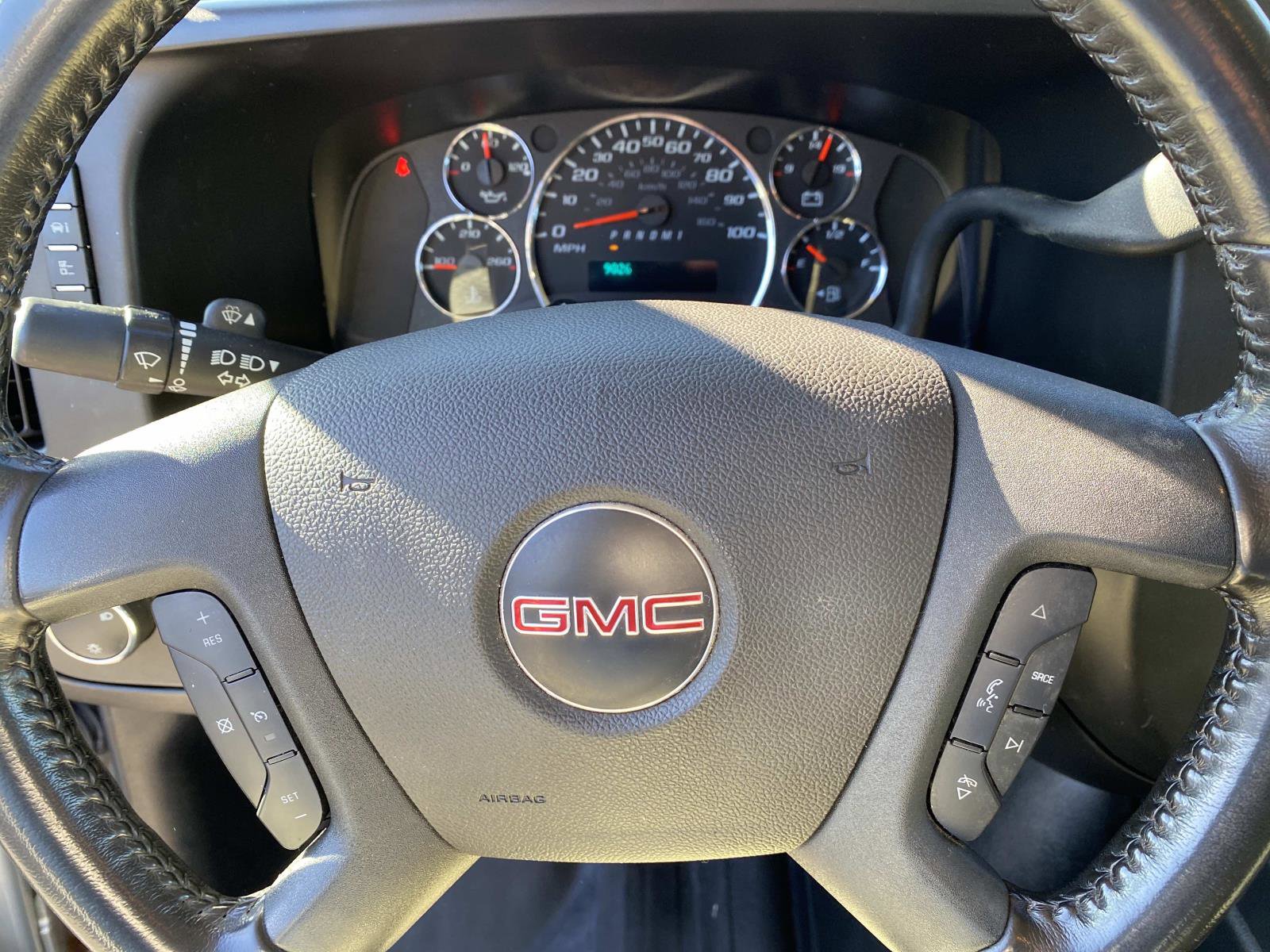 Used 2021 GMC Savana 2500 w/ Communications Package image 16