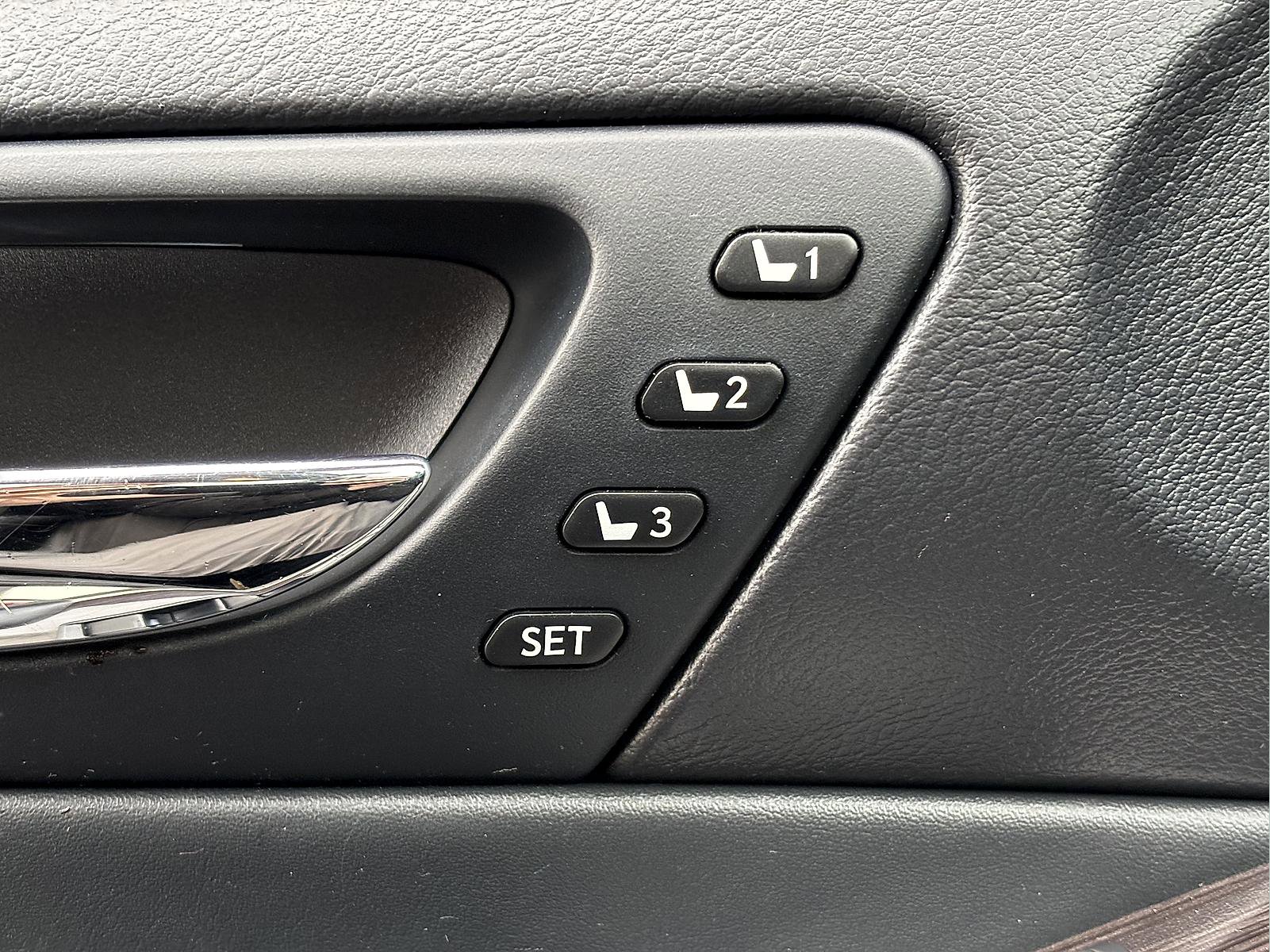 Used 2015 Lexus IS 250 AWD w/ Luxury Package image 16