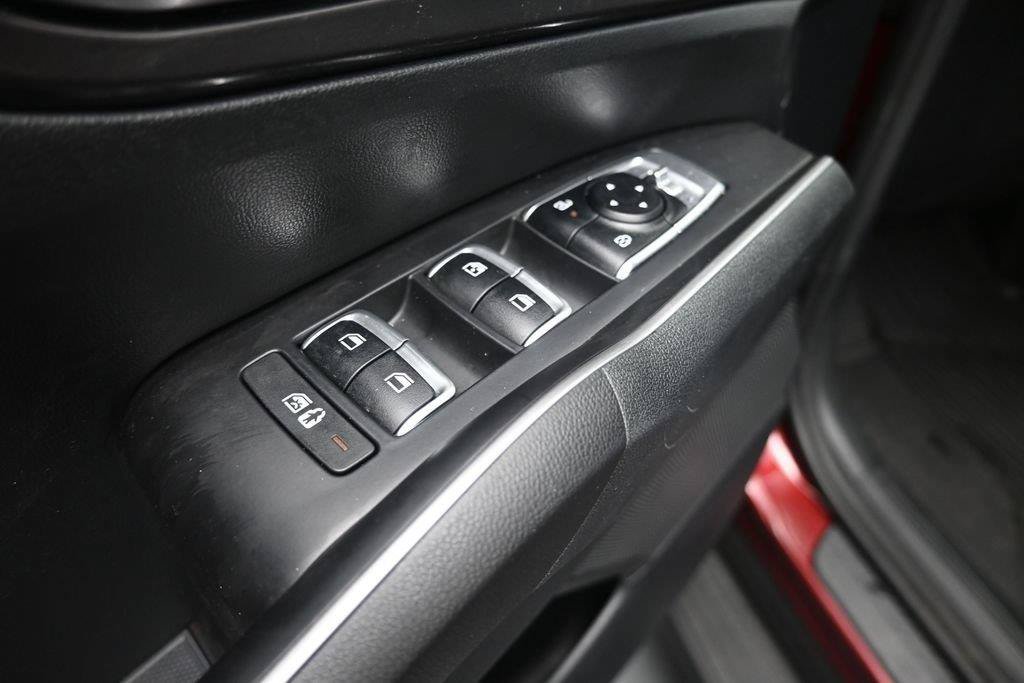 Used 2025 Kia Sorento S FWD image 22
