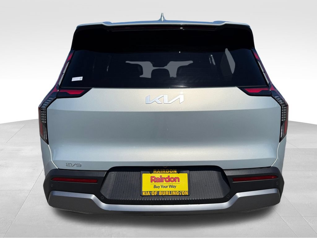 New 2026 Kia EV9 Wind AWD/4WD image 6