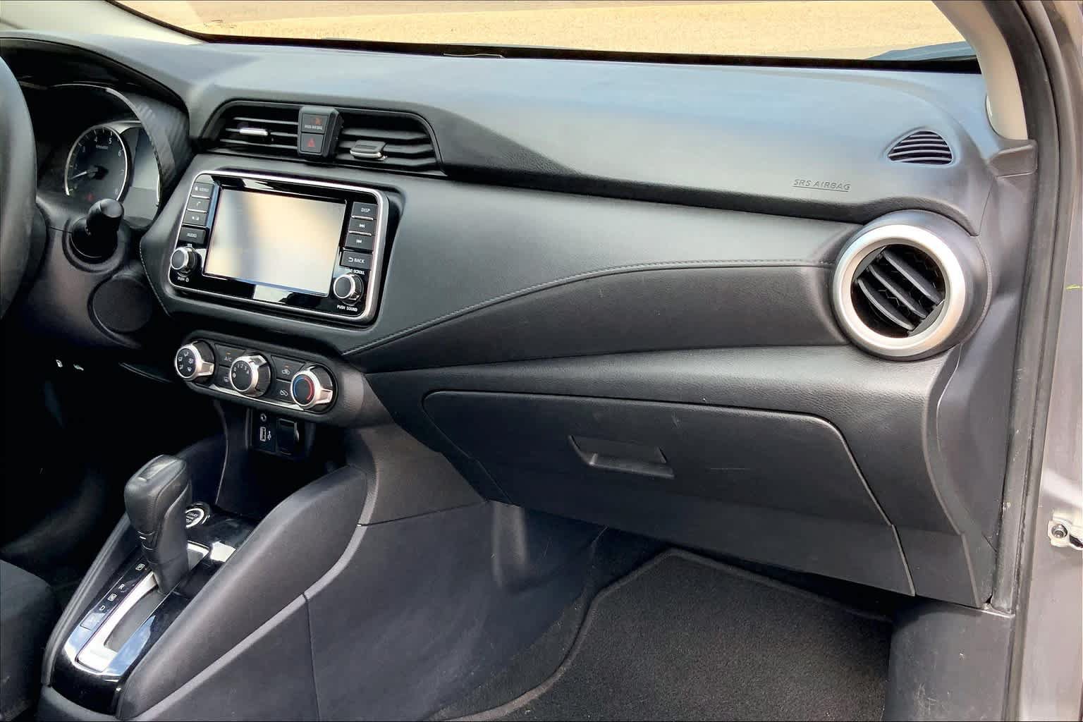 Used 2020 Nissan Versa S FWD image 18