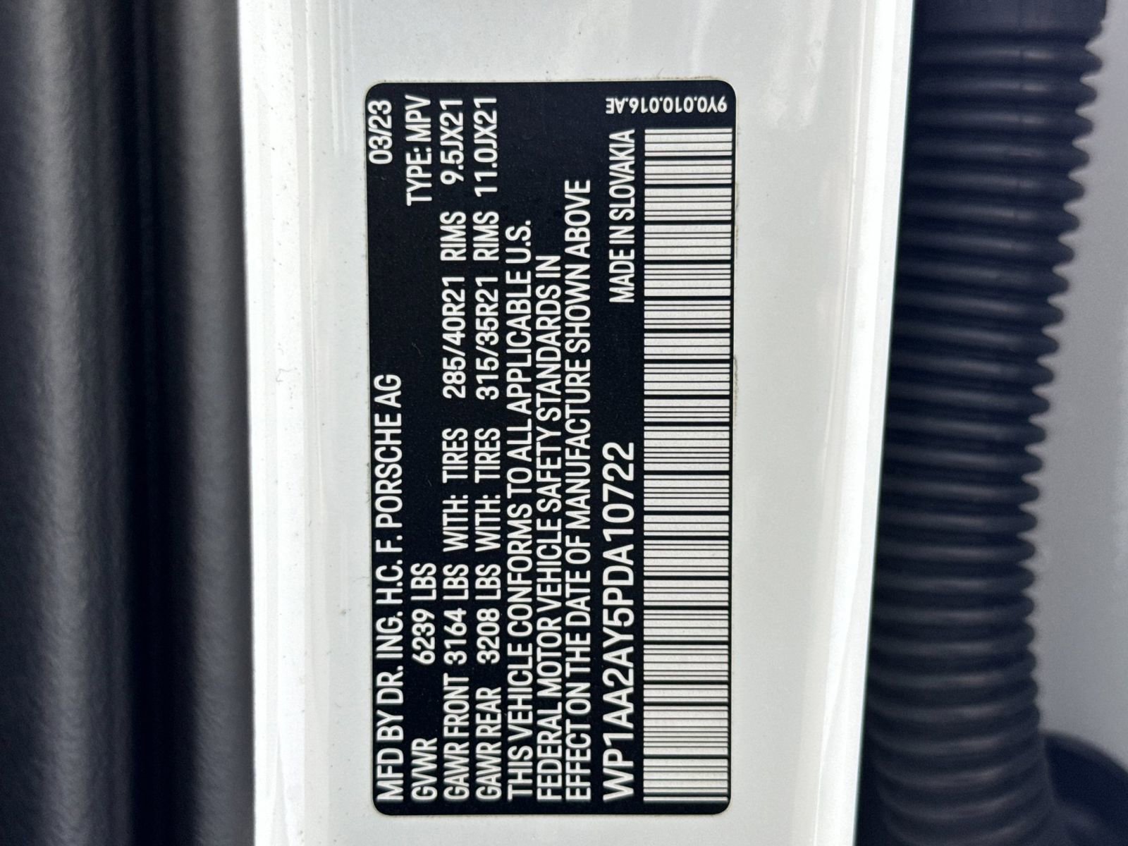 Certified 2023 Porsche Cayenne image 35