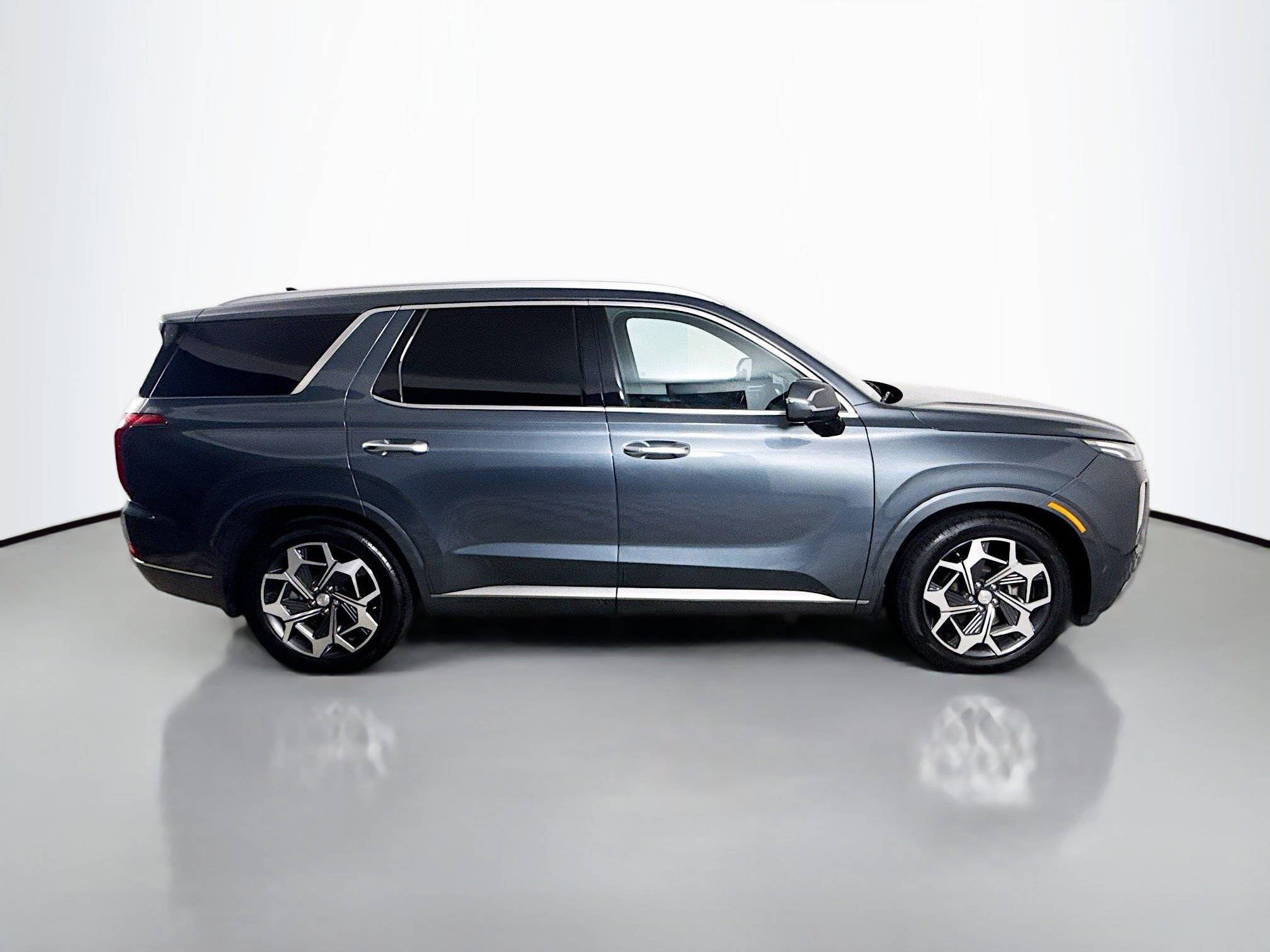 Used 2021 Hyundai Palisade Calligraphy w/ Cargo Package image 11