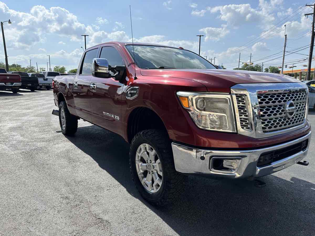 Used 2016 Nissan Titan SL RWD image 6