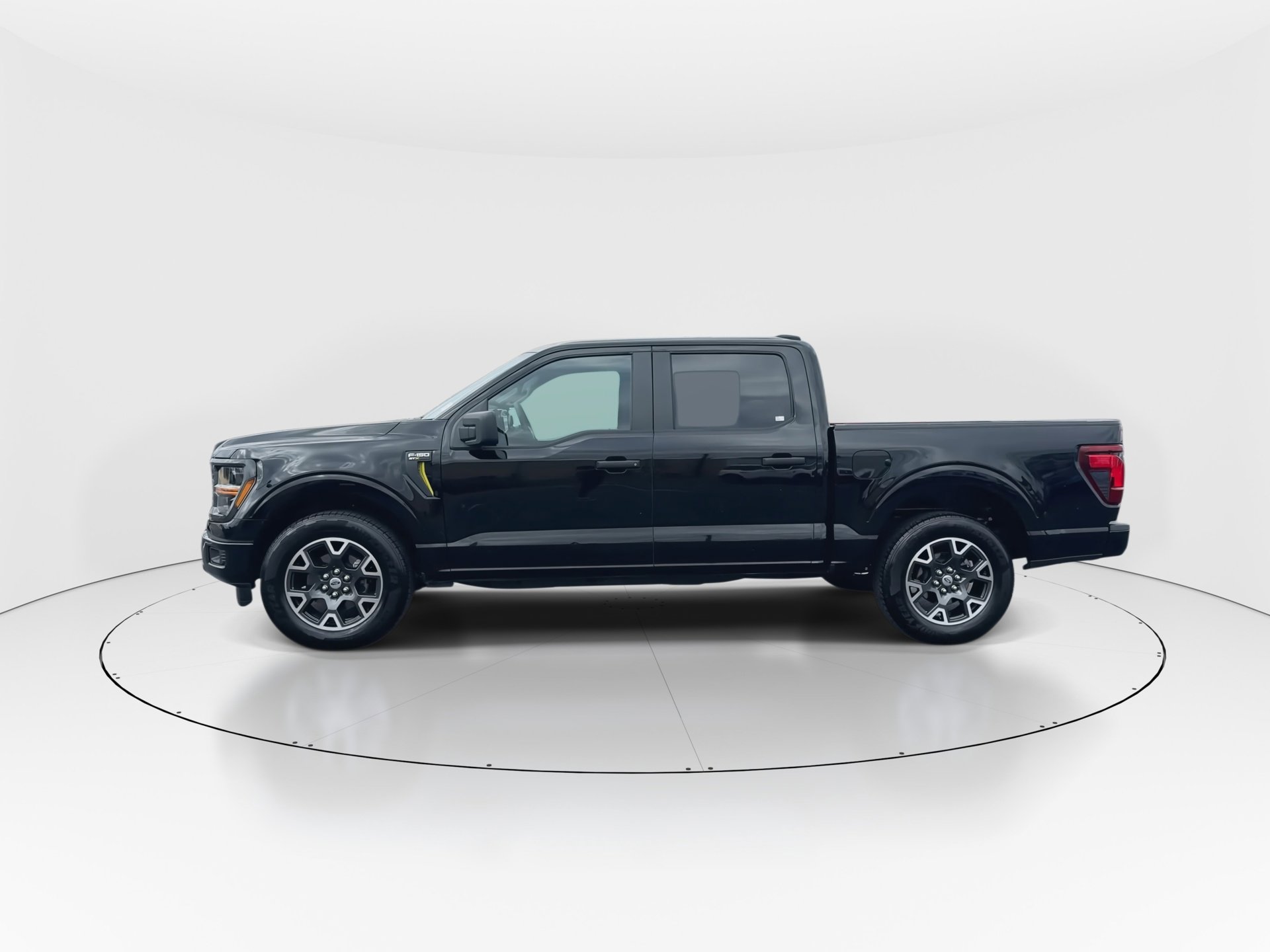 Used 2024 Ford F150 STX image 5