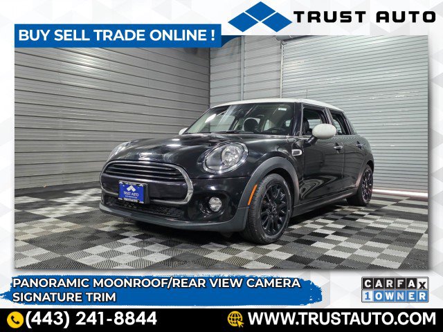 Used 2019 MINI Cooper 4-Door Hardtop image 1