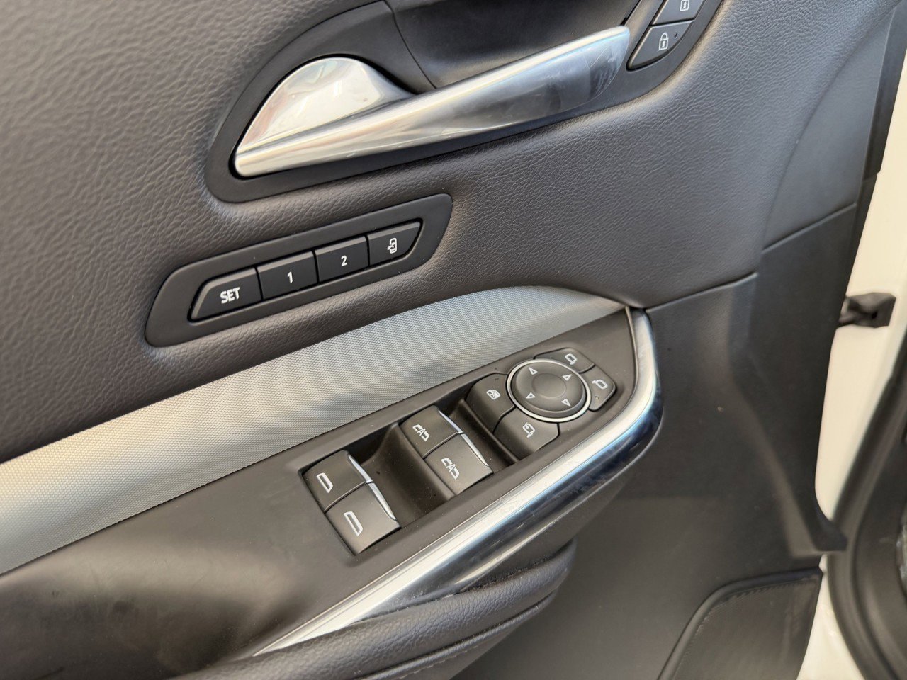 Used 2019 Cadillac XT4 Premium Luxury image 32