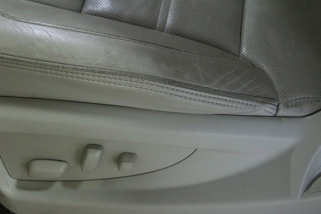 Used 2018 GMC Yukon Denali image 16