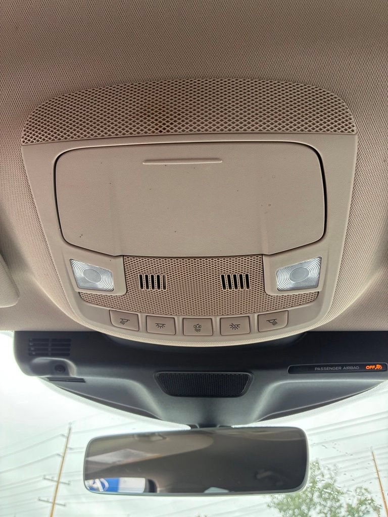 Used 2021 Lincoln Nautilus FWD image 45