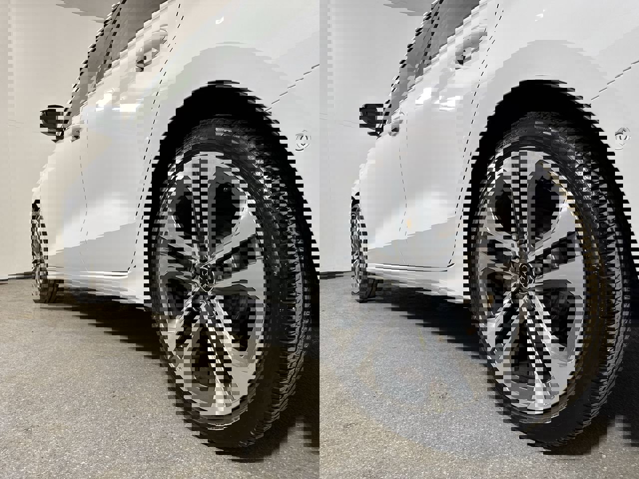 Certified 2025 Audi A3 2.0T Premium Plus w/ Premium Plus Package AWD/4WD image 3