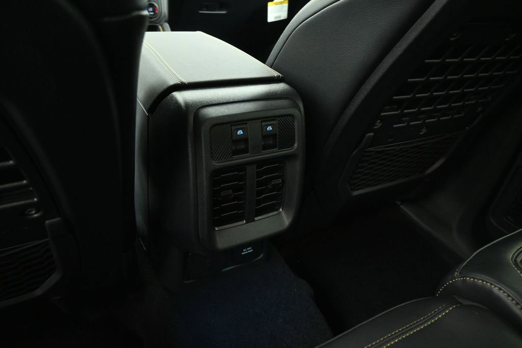 New 2026 Ford Bronco Badlands AWD/4WD image 21