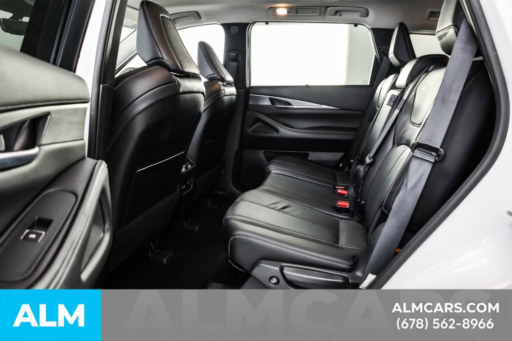 Used 2024 INFINITI QX60 Luxe AWD/4WD image 16