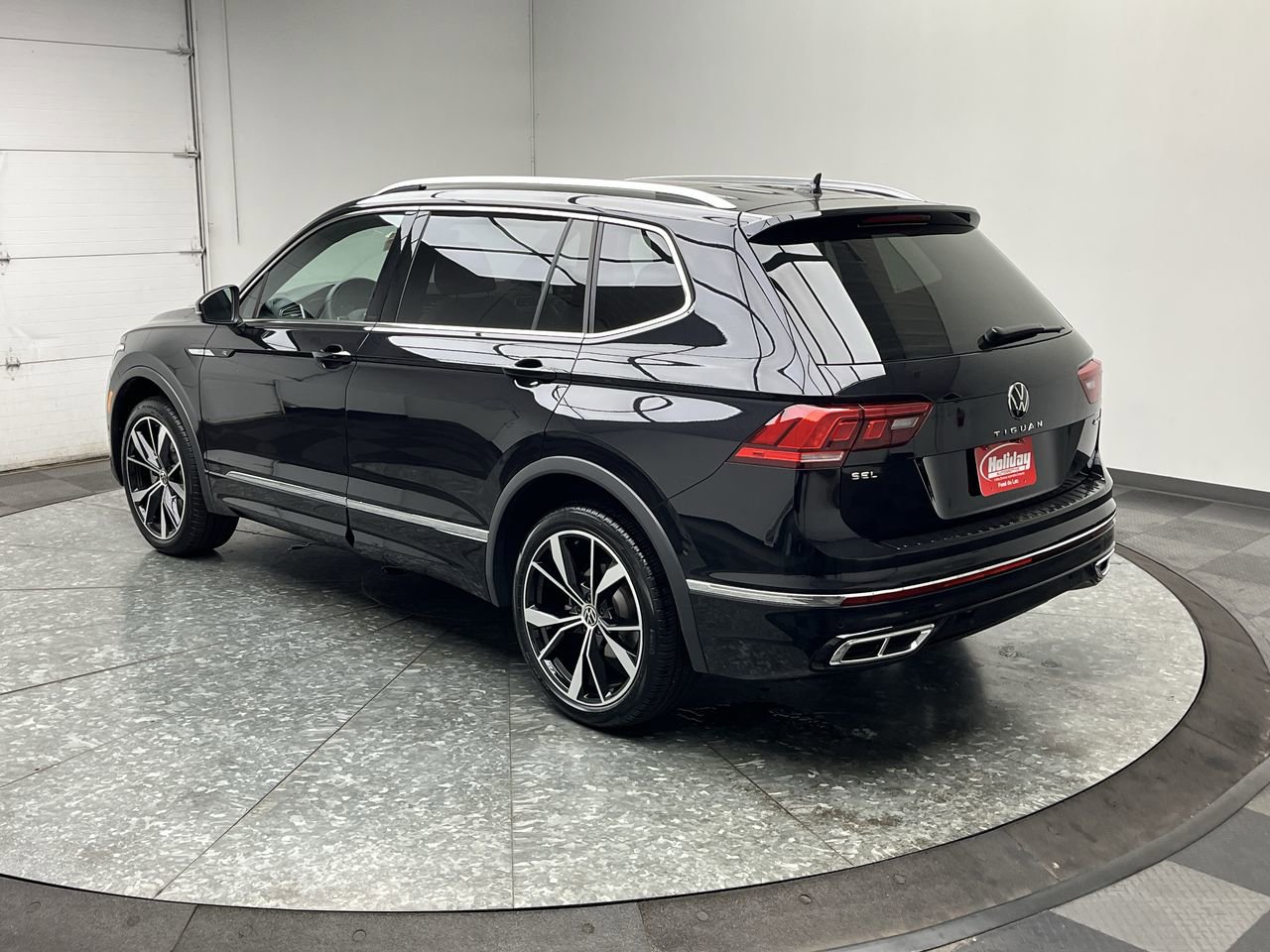 Used 2022 Volkswagen Tiguan SEL R-Line AWD/4WD video 2
