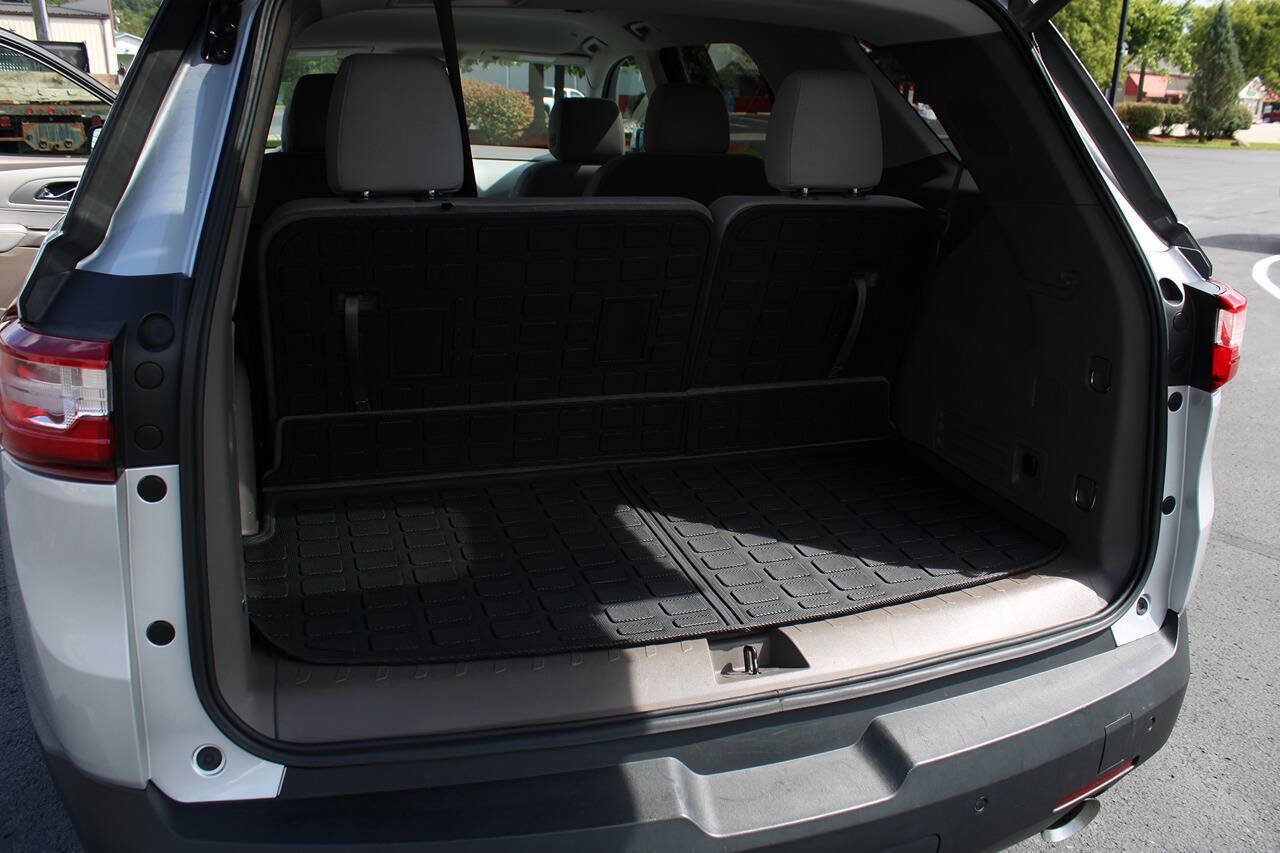 Used 2021 Chevrolet Traverse LT AWD/4WD image 34