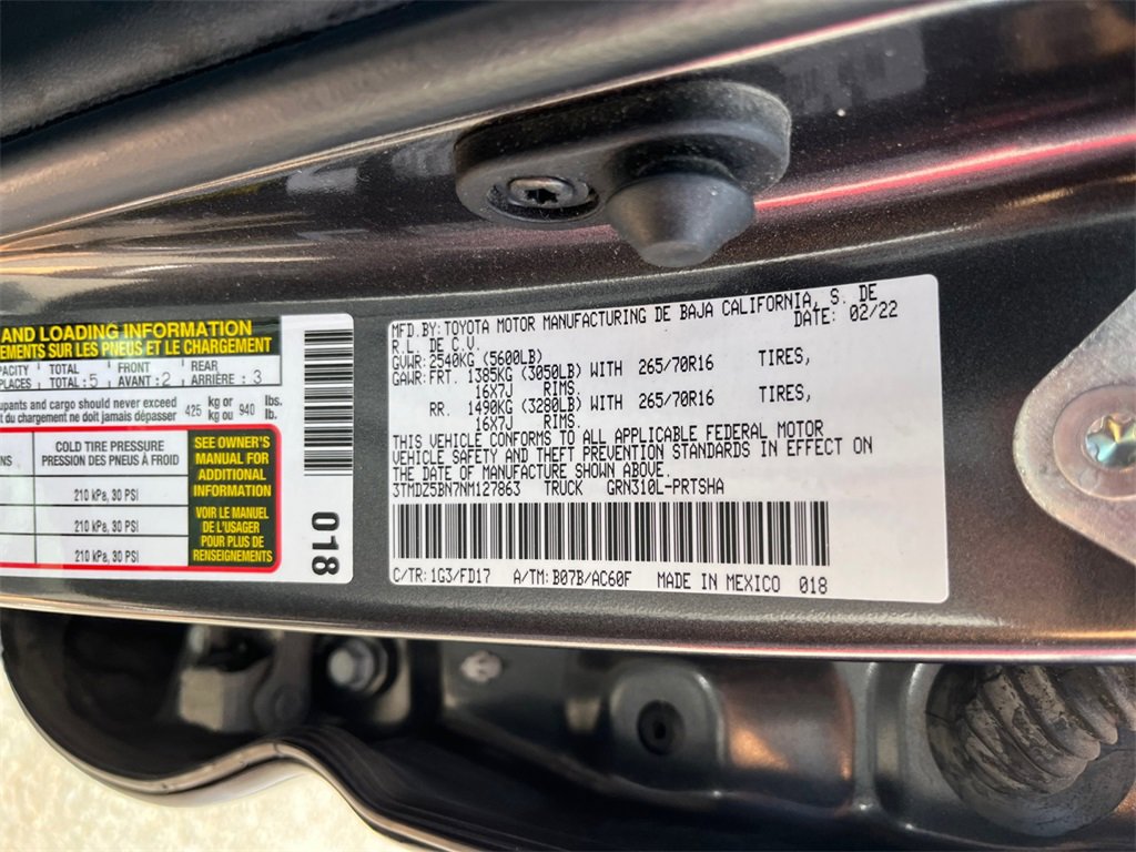 Used 2022 Toyota Tacoma TRD Off-Road image 35