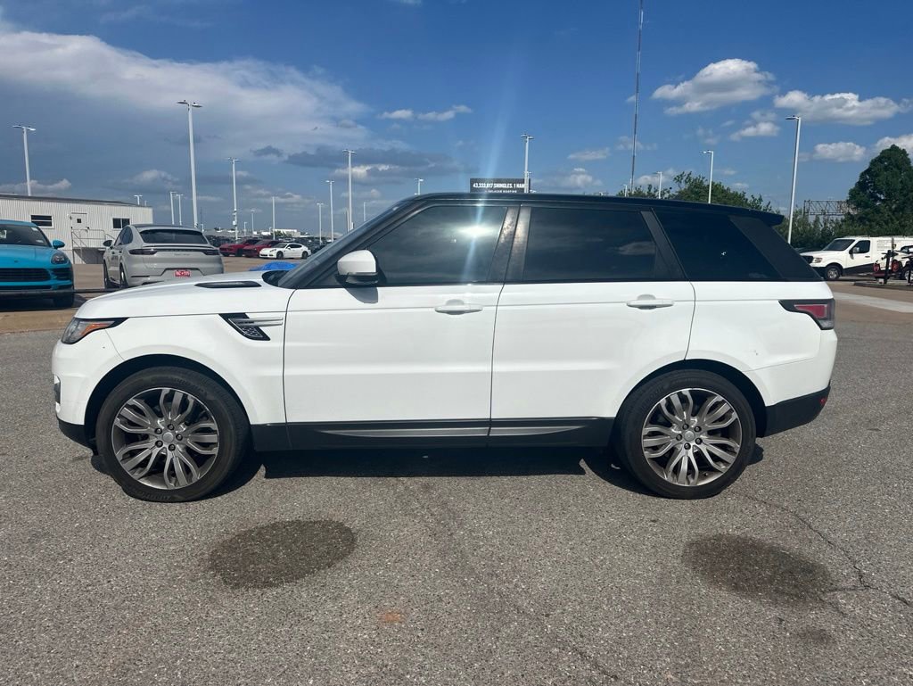 Used 2016 Land Rover Range Rover Sport HSE AWD/4WD image 2